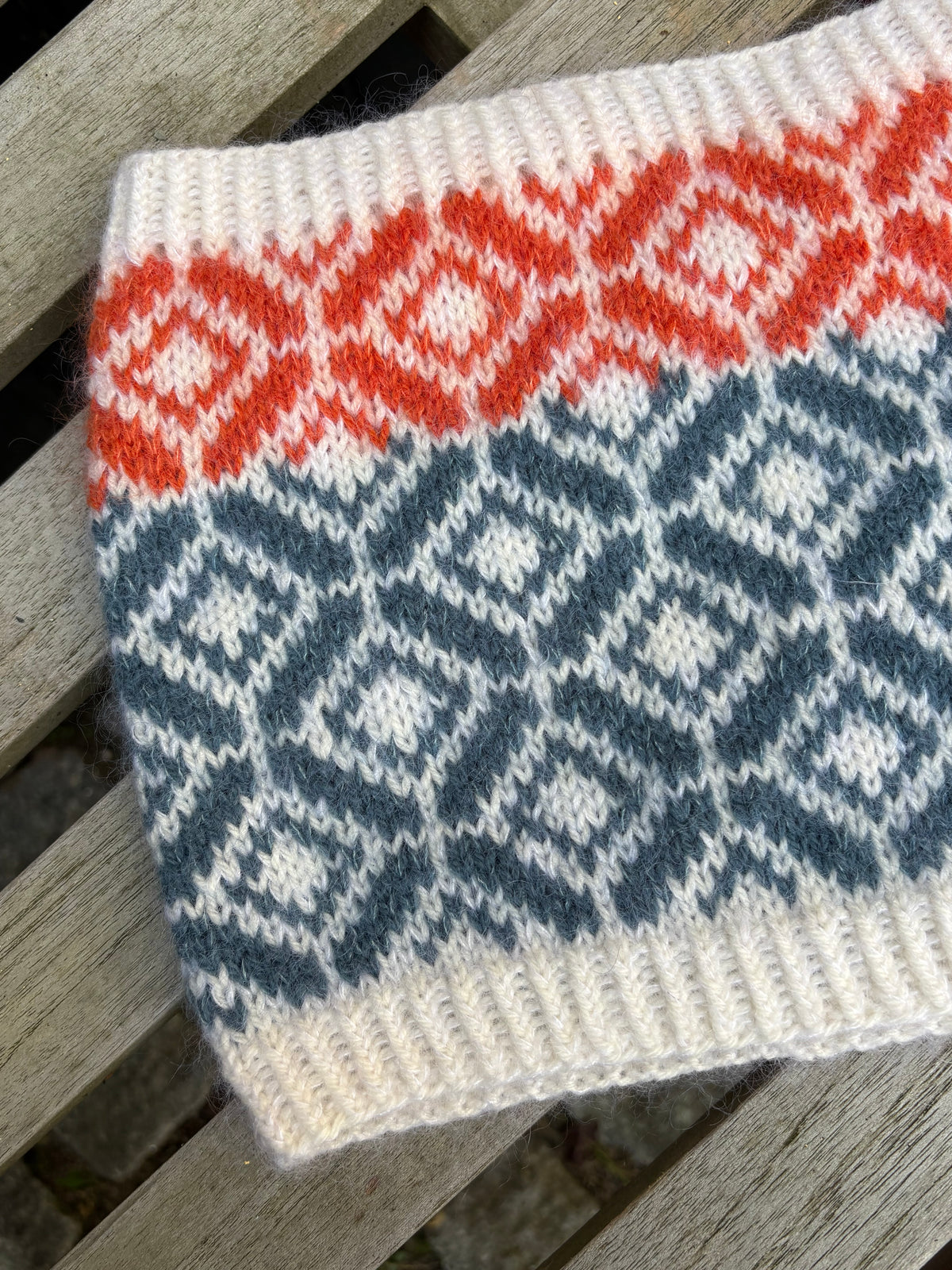 Cubic Cowl (Dansk)