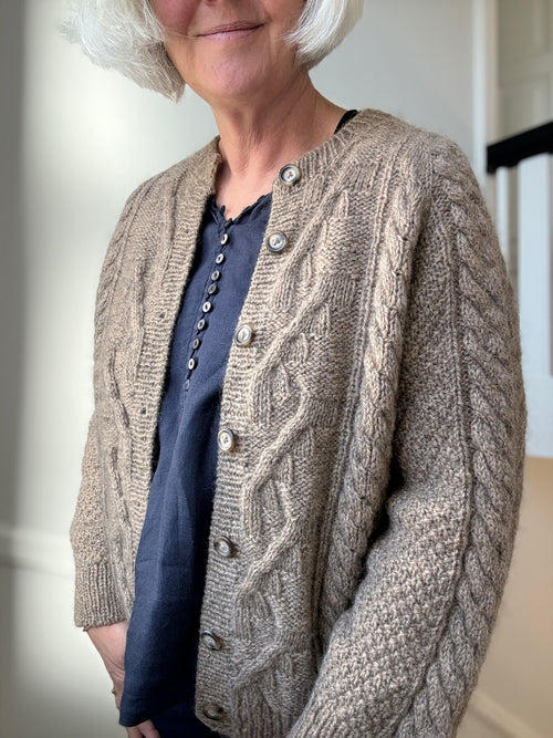 Cable Joy Cardigan (Dansk)