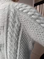 Cable Joy Sweater (English)